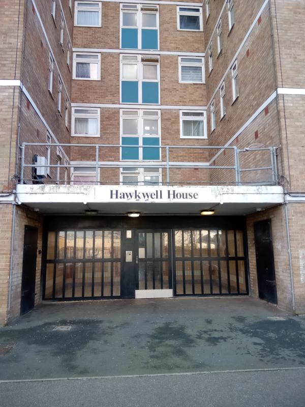 a 1 bedroom spacious flat in dagenham mutual exchange