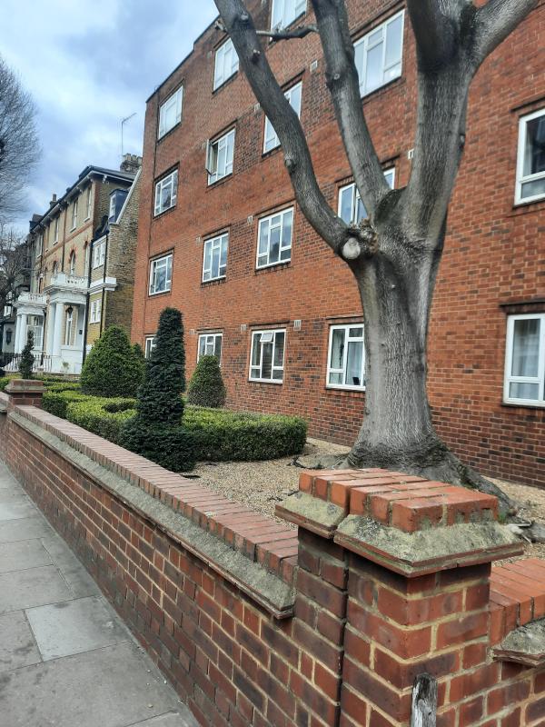 3-bedroom-chelsea-want-1-bed-with-garde