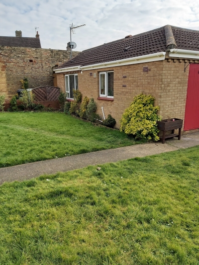  2 Bed Bungalow in Alford wanting to move to Leicestershire 
