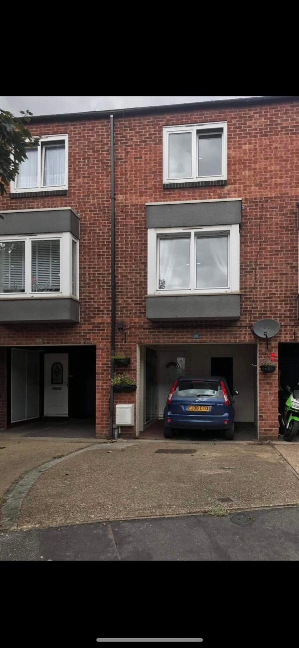 romford-3-bed-house-downsizing