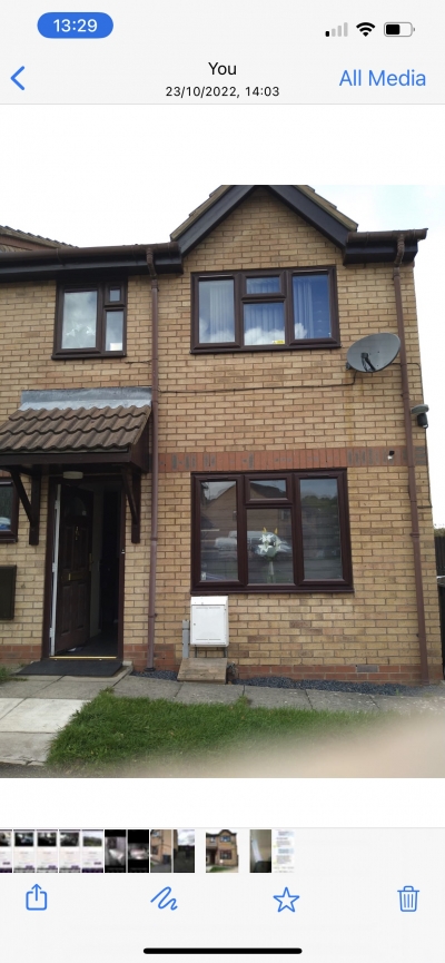3 bed semi large just outside Northampton looking for 2/3 house in Hounslow or s