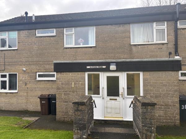lovely-1-bed-1st-floor-flat-with-views