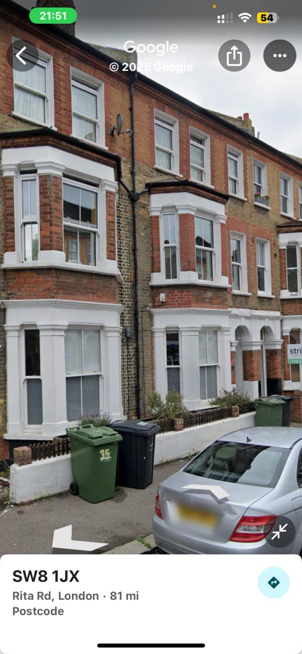 one-large-bedroom-flat-5-mins--sta
