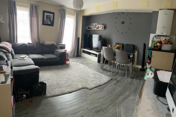 2-bedroom-flat-needing-a-3-bedroom