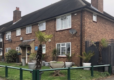 2 bed Cheshunt wants  2 bed Cambridgeshire 