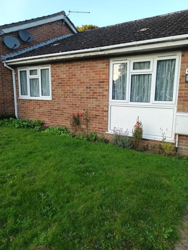 i-have-1-bed-bungalow-in-rural-area-surr