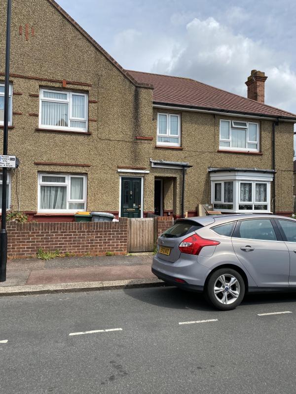 home-swap--2-bedroom-flat