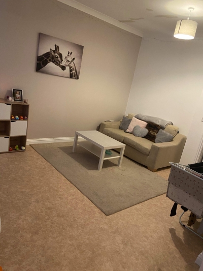 Large 2 bed flat 