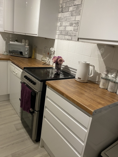 2 bed house Kent for 1 or 2 bed essex