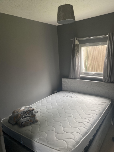 1 bed flat with personal garden